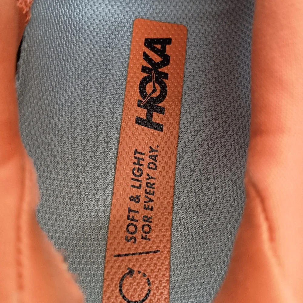 Hoka Clifton 8‎ Wide Womens 10D Running Shoes Orange 1121375 SBSCR